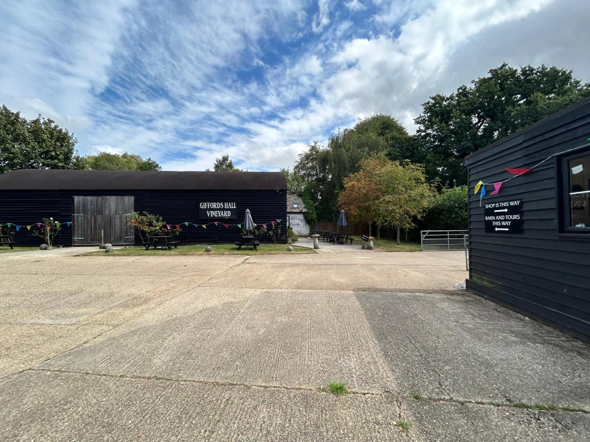 *New* Hartest Vineyard 2 Bed Cottage With Parking Exterior photo